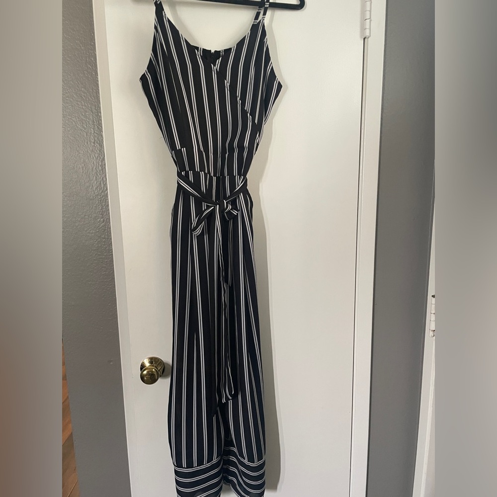 Black and white stripe jumpsuit (one size)